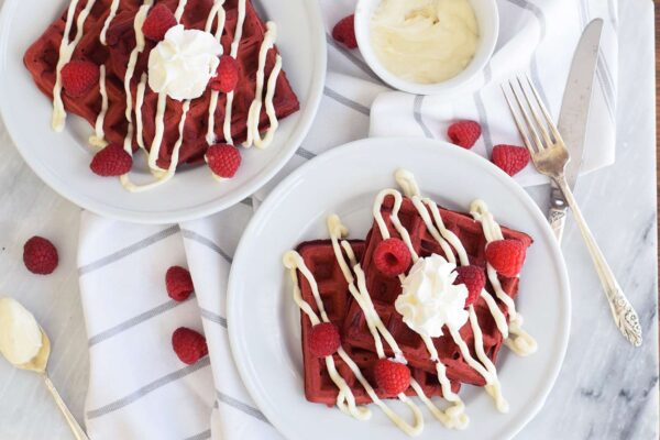 Red Velvet Chickn Sand